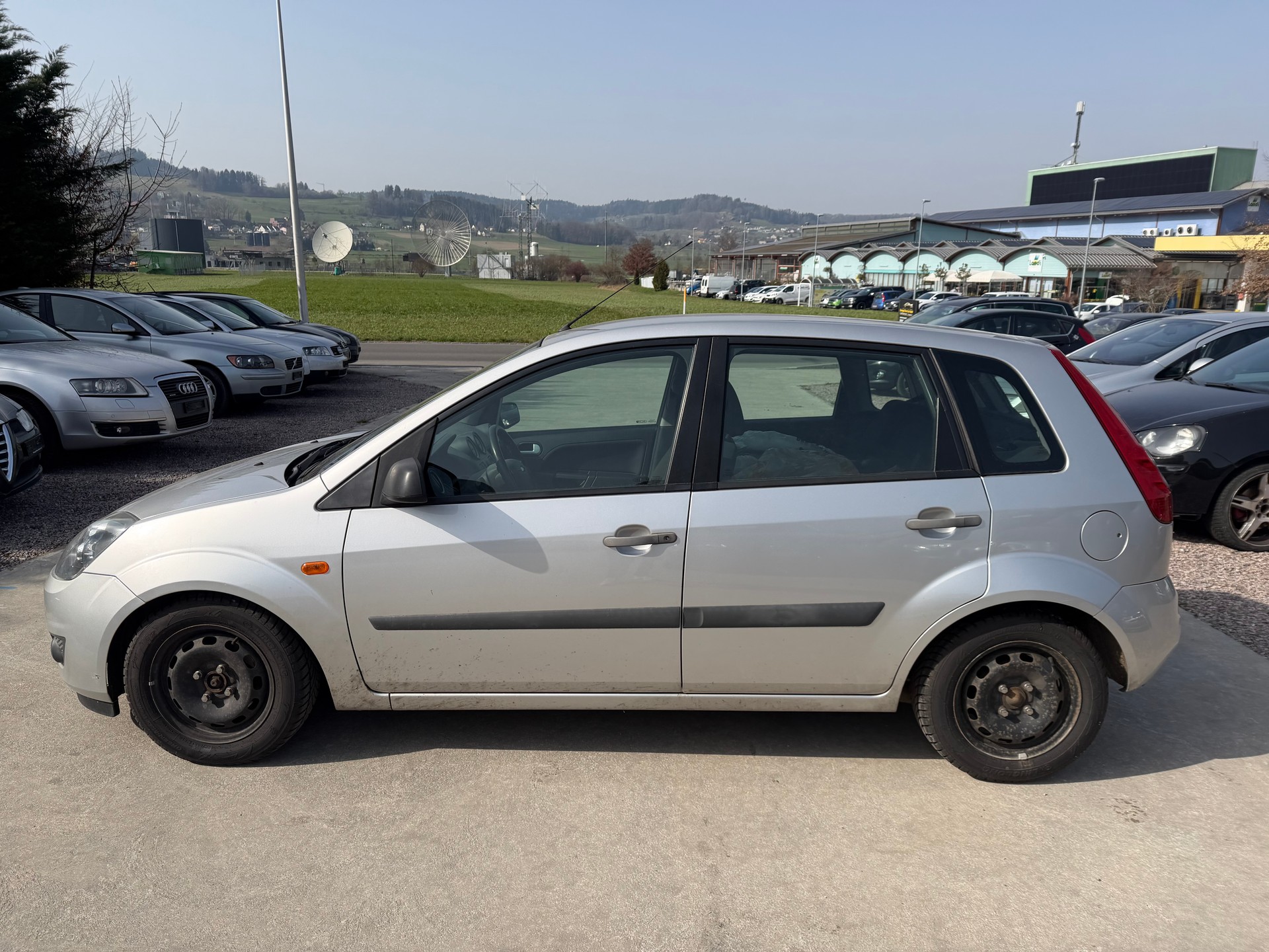 FORD Fiesta 1.6 Automat-image-4