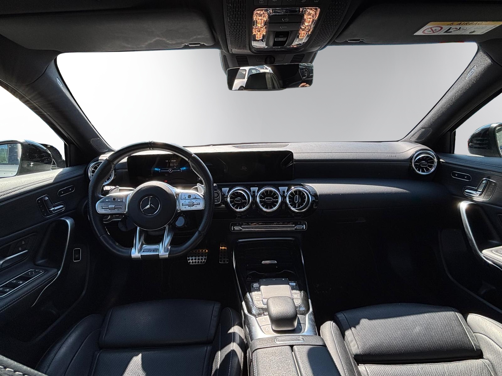 MERCEDES-BENZ A 35 AMG 4Matic-image-7