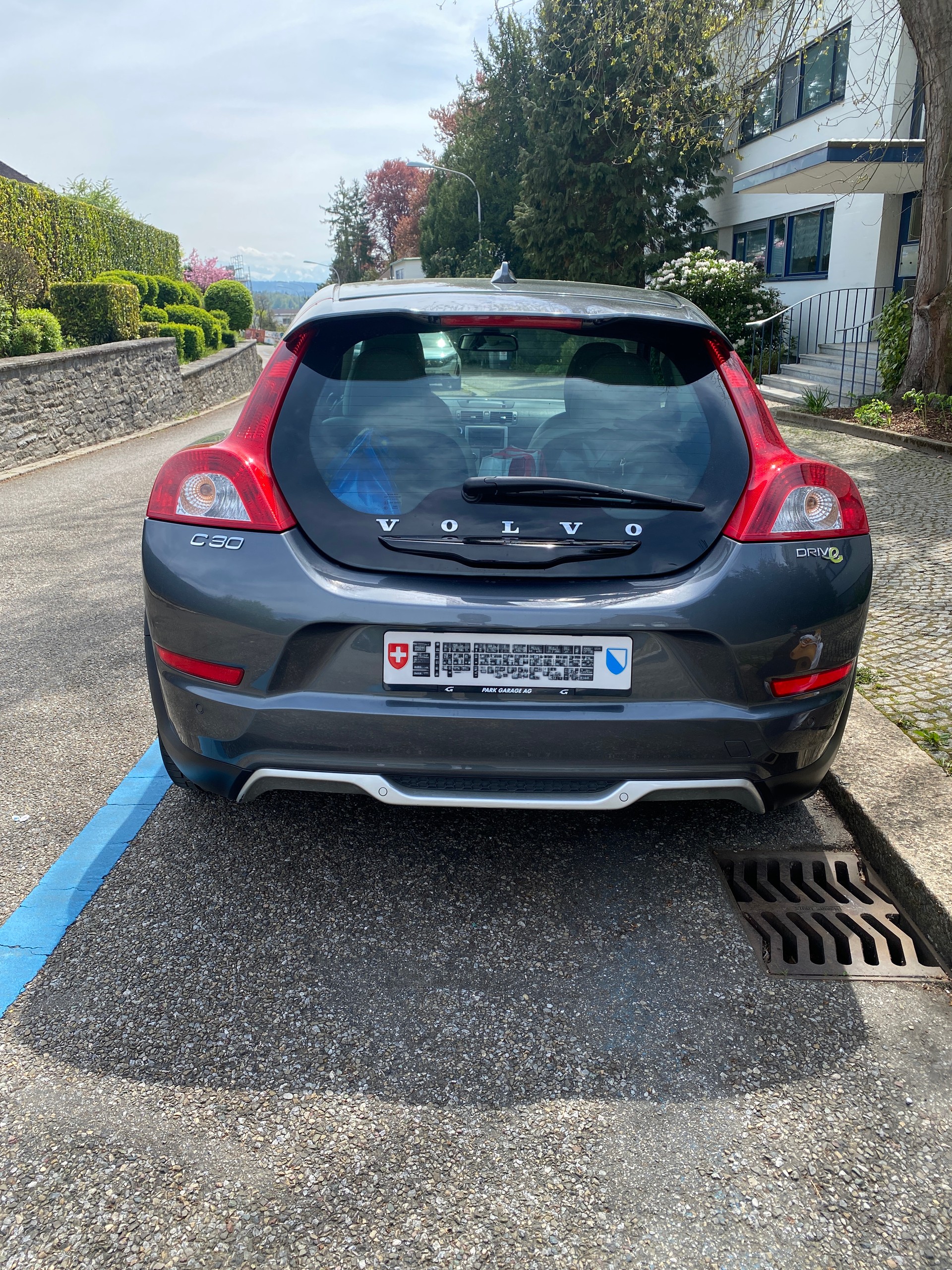 VOLVO 1.6 D DRIVe Momentum S/S-image-2