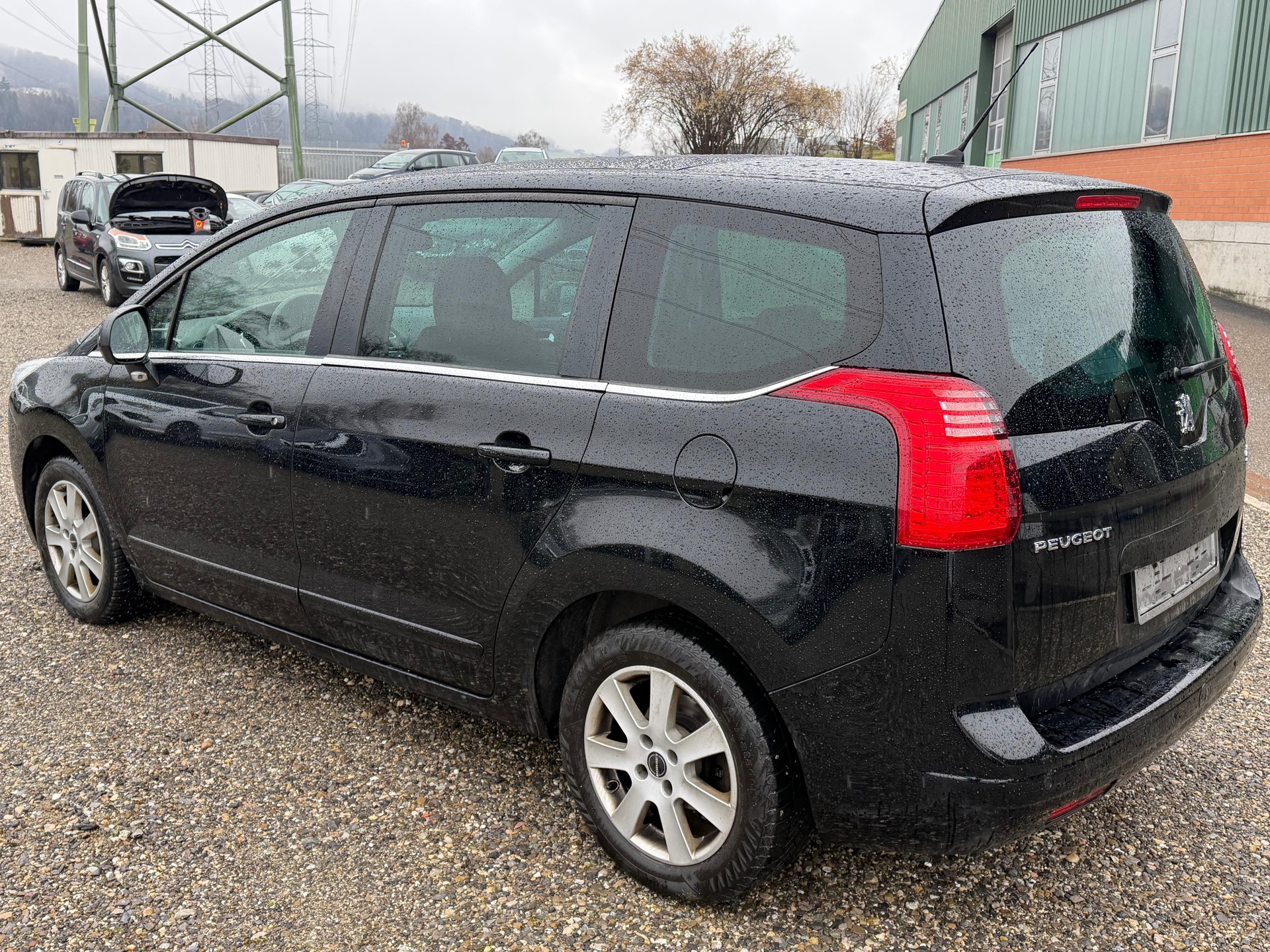 PEUGEOT 5008 2.0 HDI FAP-image-9