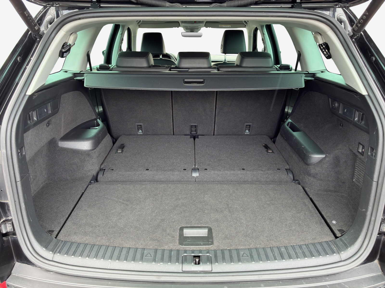 SKODA Kodiaq 2.0 TSI 4x4 Style-image-12