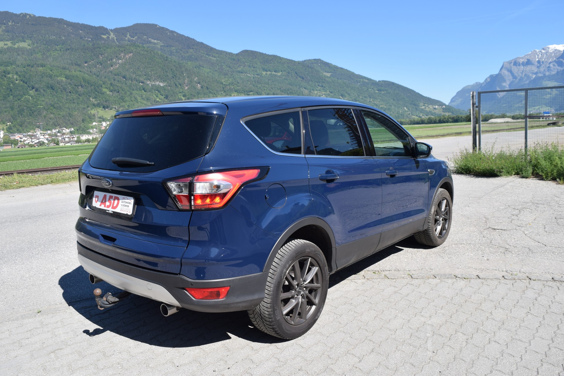 FORD Kuga 2.0 TDCi ST Line High 4WD PowerShift-image-9