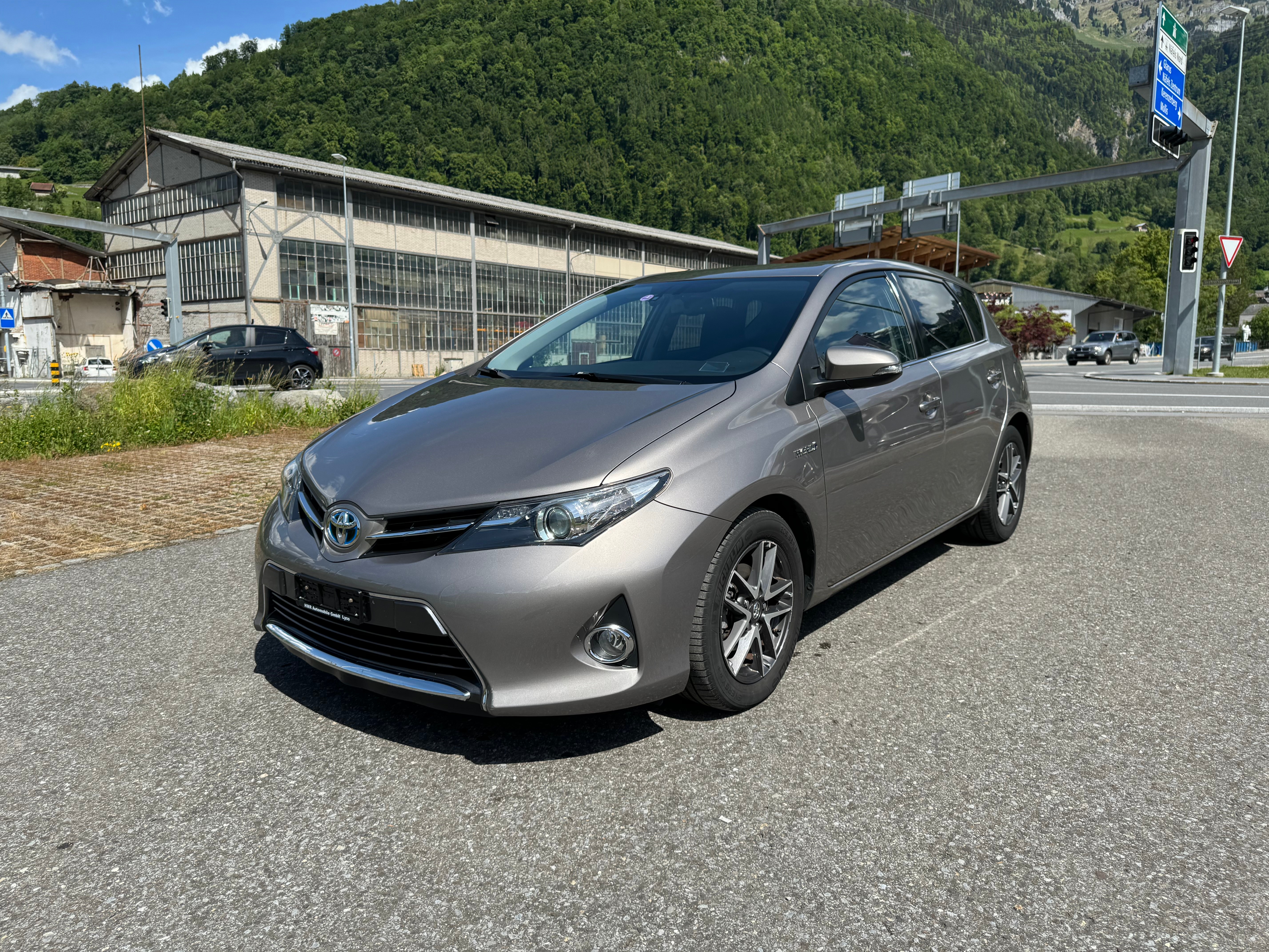 Car photo