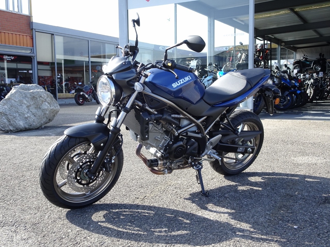 SUZUKI SV 650 (35kW)-showroom-element-3