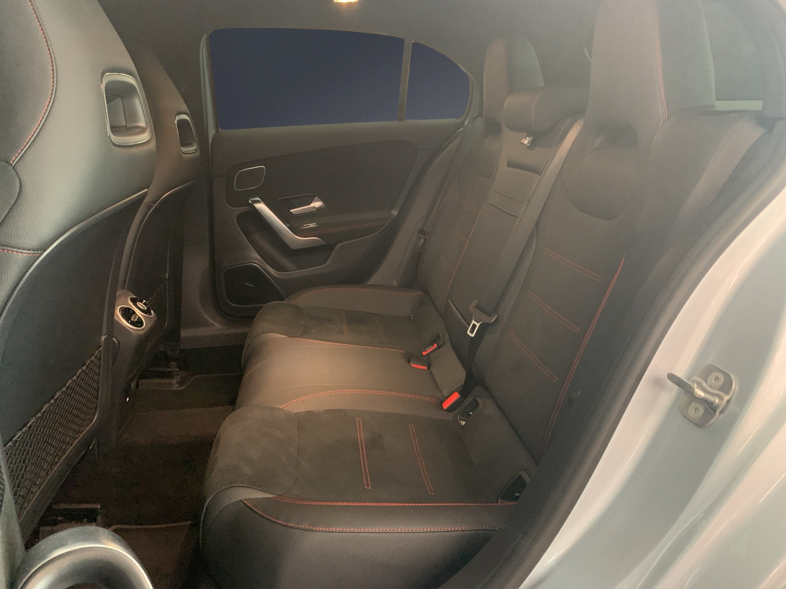 Image MERCEDES-BENZ A-250 A 250 e 8G-DCT