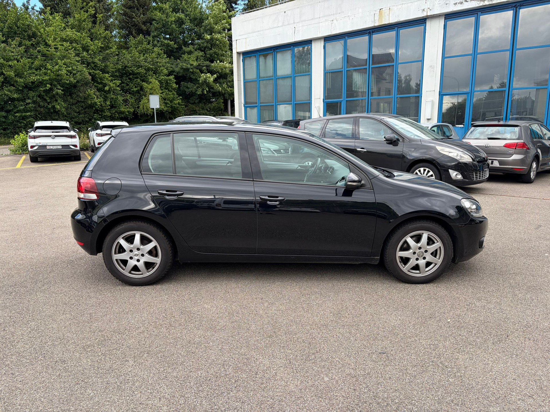 VW Golf 2.0 TDI Highline DSG-image-5