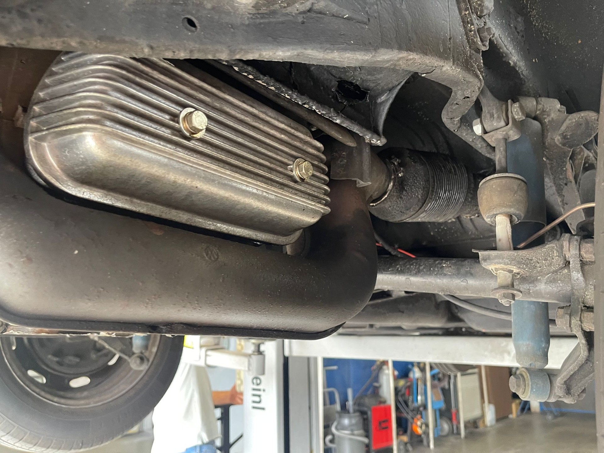 VW 11-1300-image-16