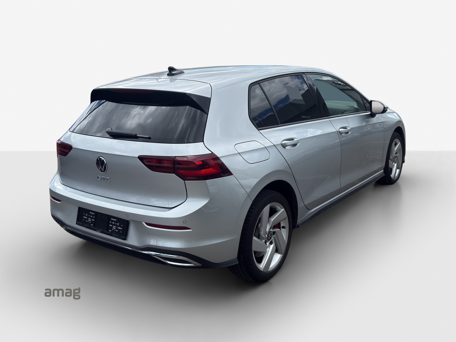VW Golf 1.4 TSI PHEV GTE-image-4