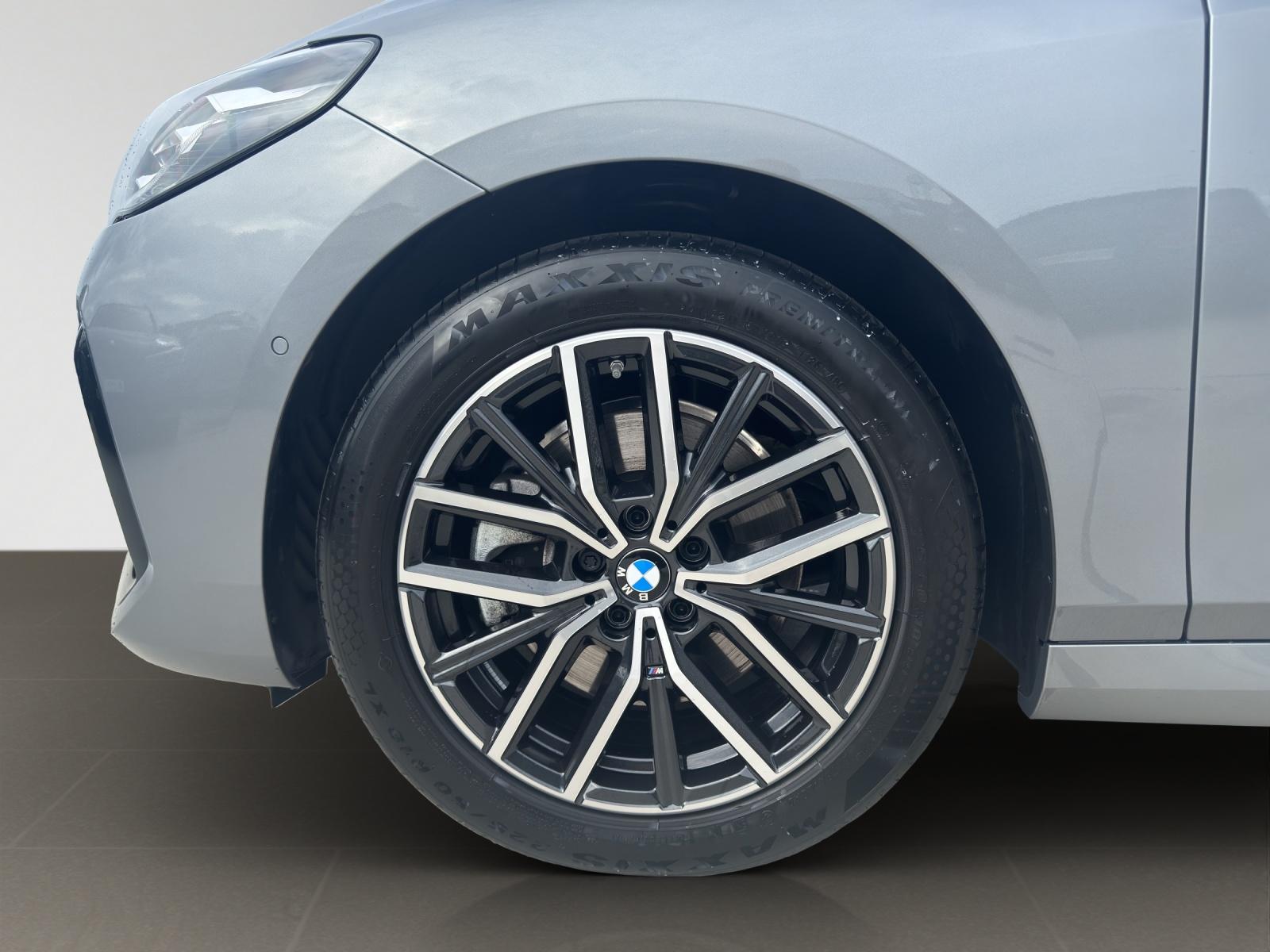 BMW 223d xDrive SDKG Active Tourer-image-3