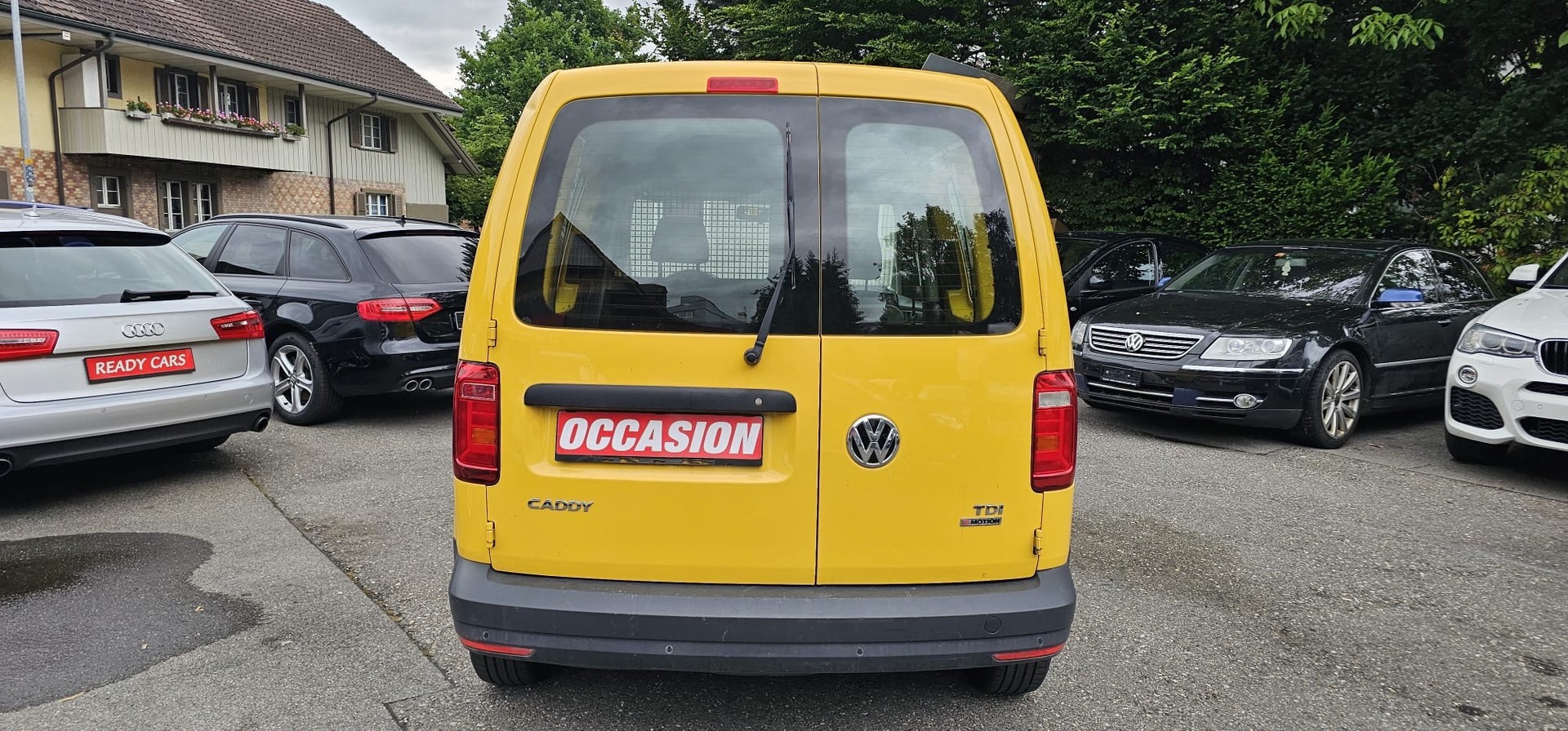VW Caddy 2.0TDI BlueMotion Technology-image-7