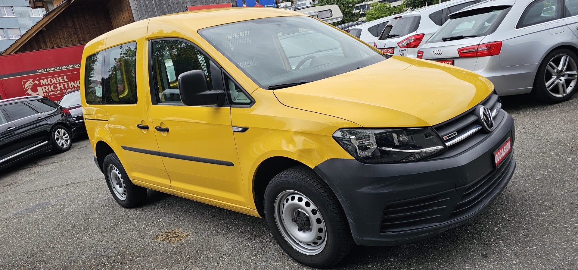 VW Caddy 2.0TDI BlueMotion Technology-image-1