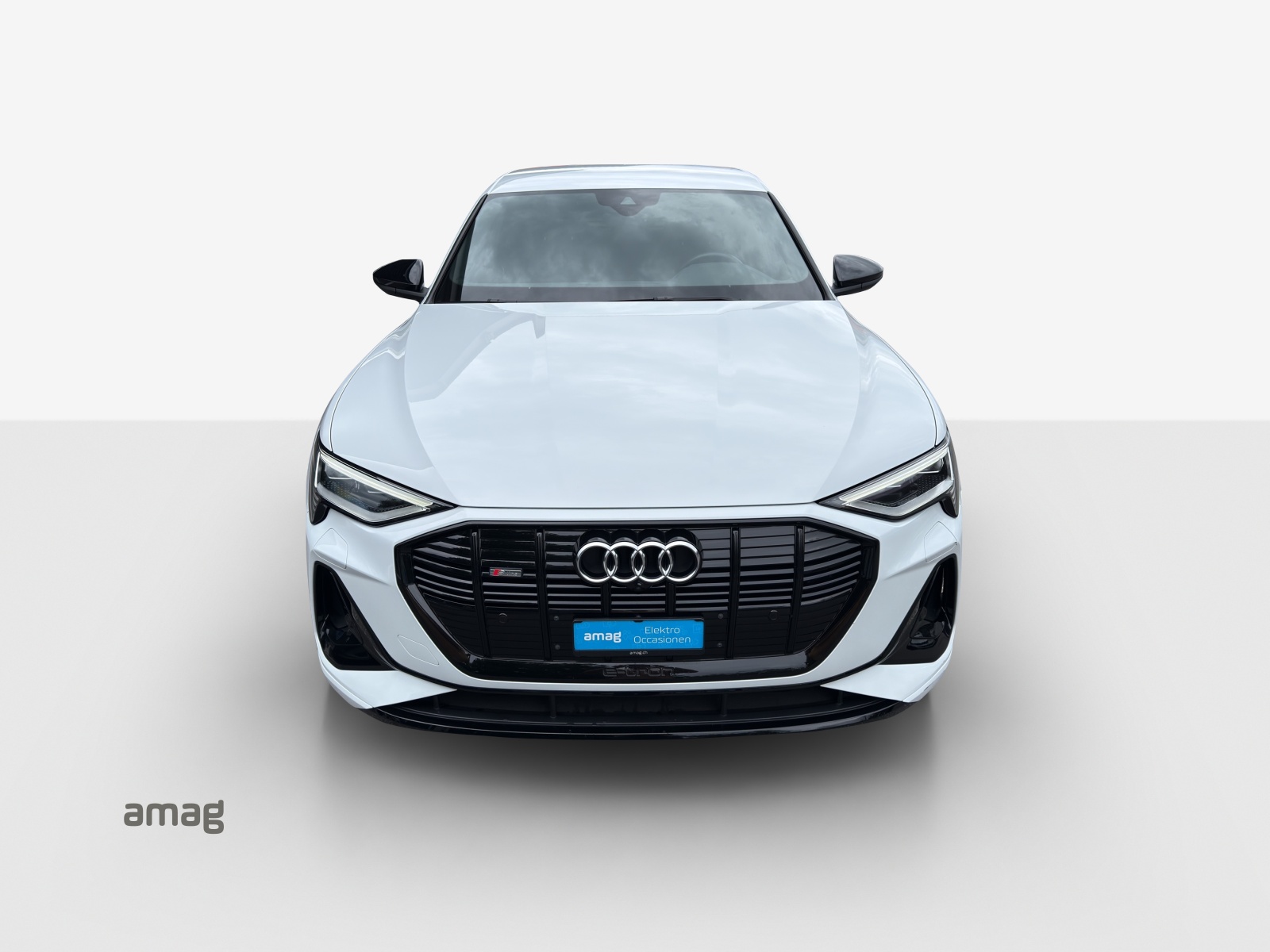 AUDI e-tron 55 Sportback S Line Black Edition quattro-image-6