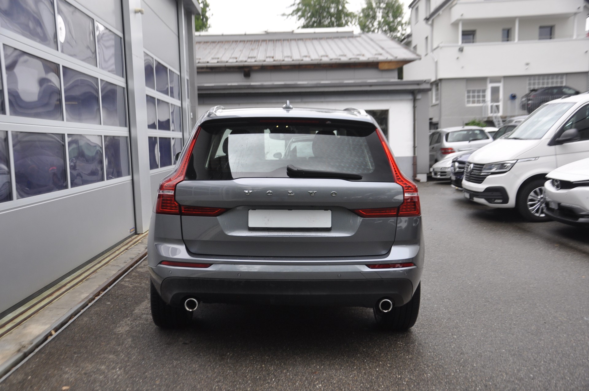 VOLVO XC60 D4 AWD Momentum Geartronic-image-15