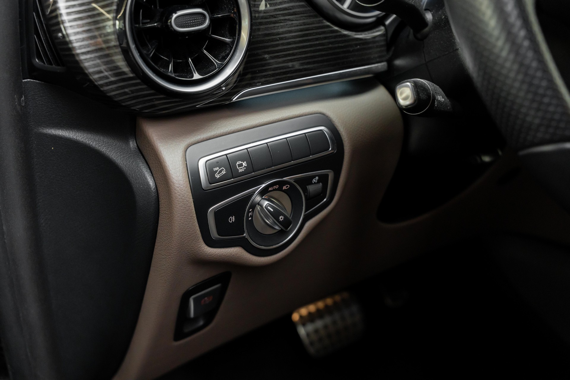 MERCEDES-BENZ V 250 d extralang Avantgarde 4Matic 9G-Tronic-image-20