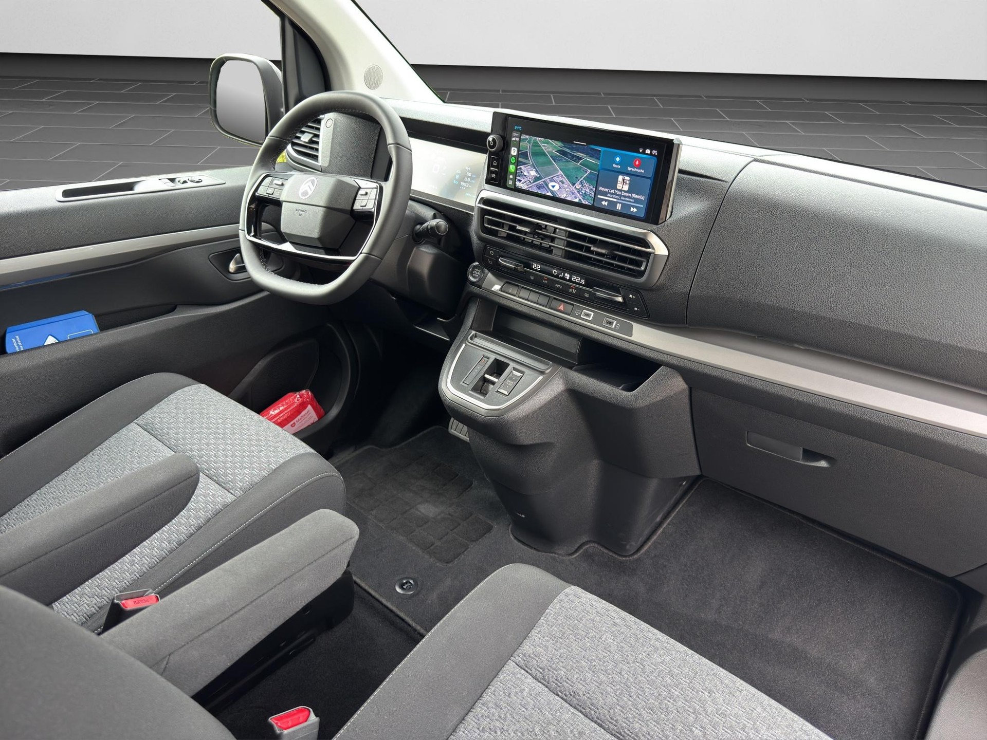 CITROEN Spacetourer M 2.0 BlueHDi 180 You S/S-image-7