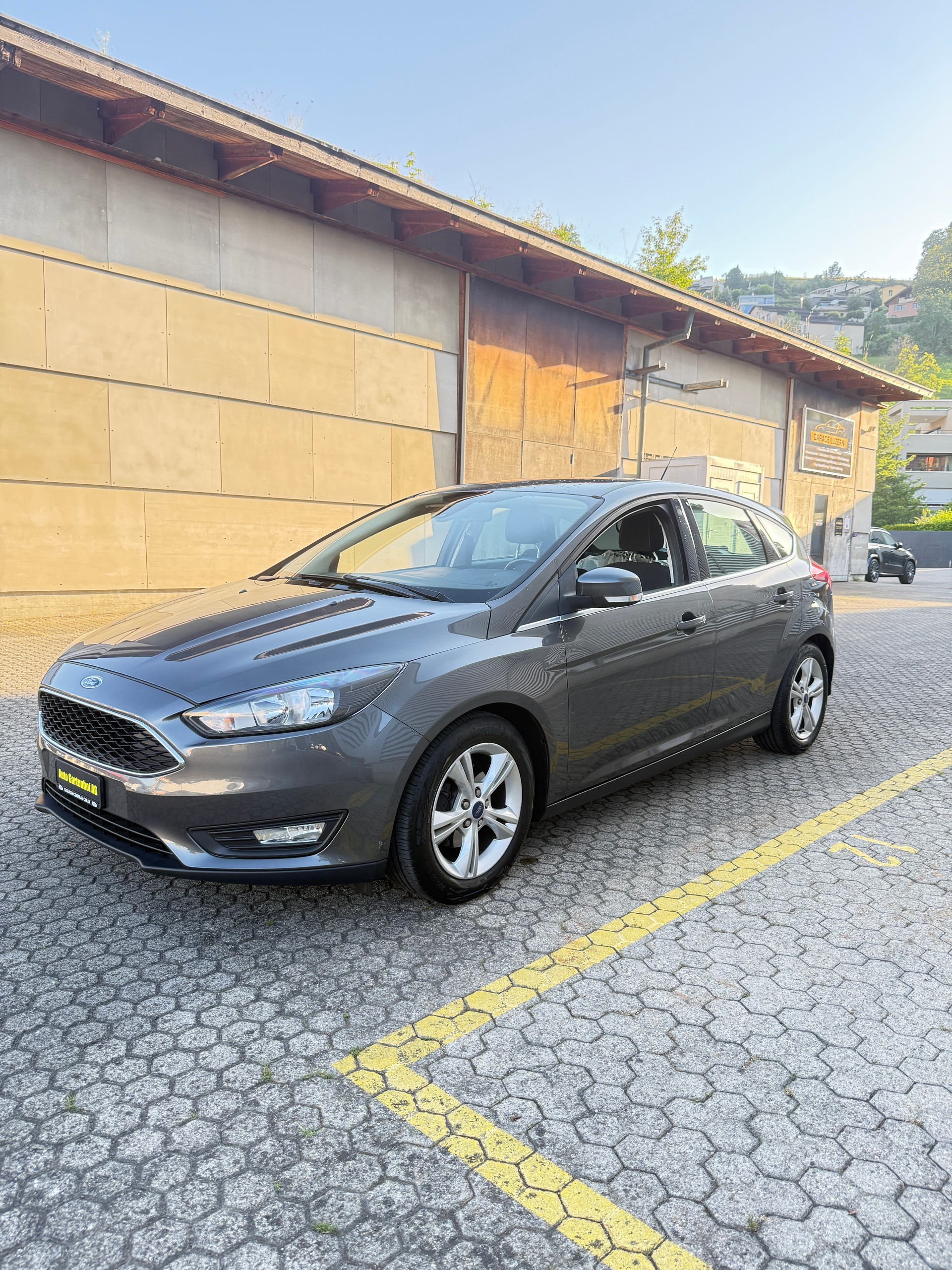 FORD Focus-image-0