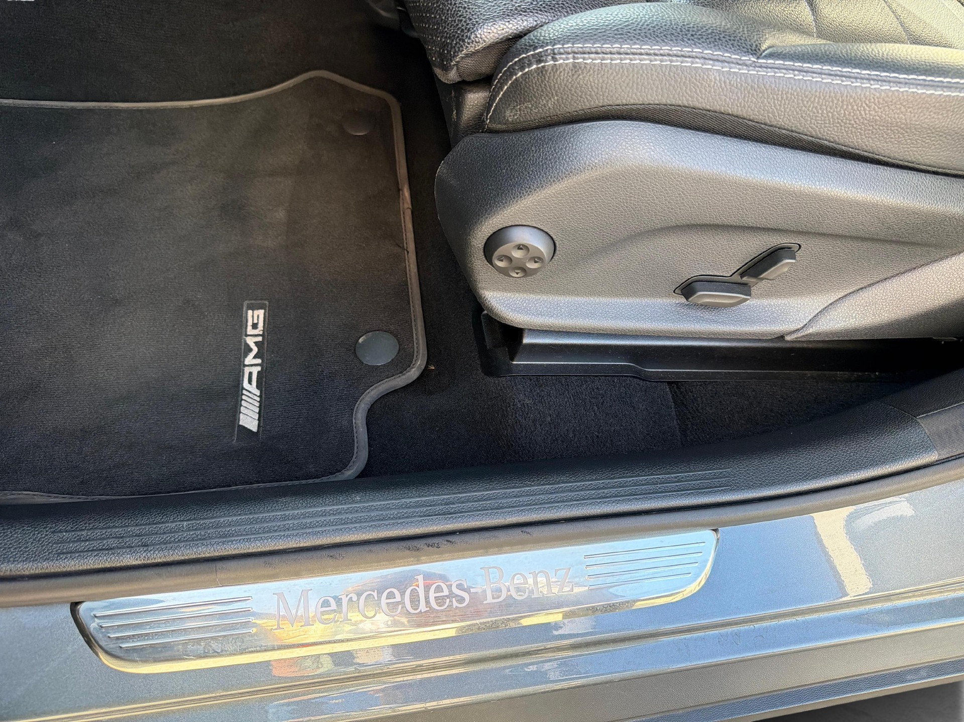 MERCEDES-BENZ GLC 200 AMG Line 4m-image-13