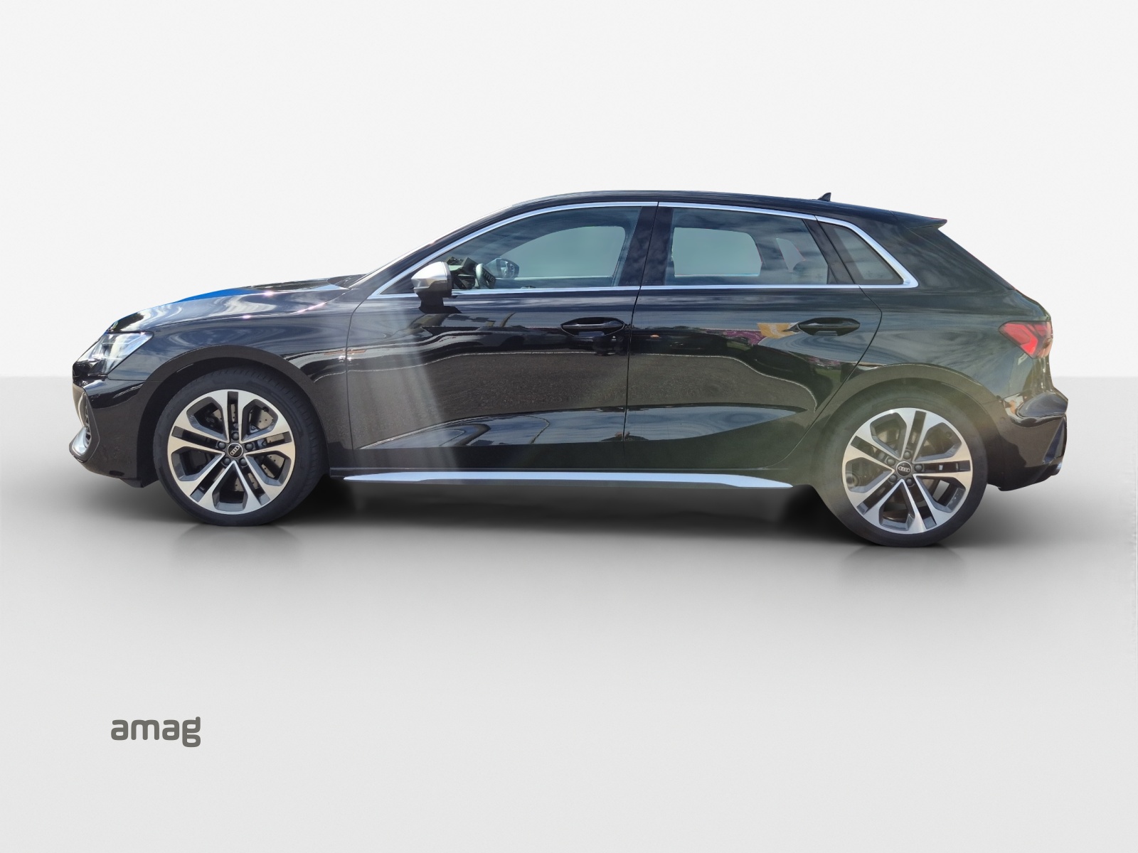 AUDI S3 Sportback TFSI quattro S-tronic-image-1