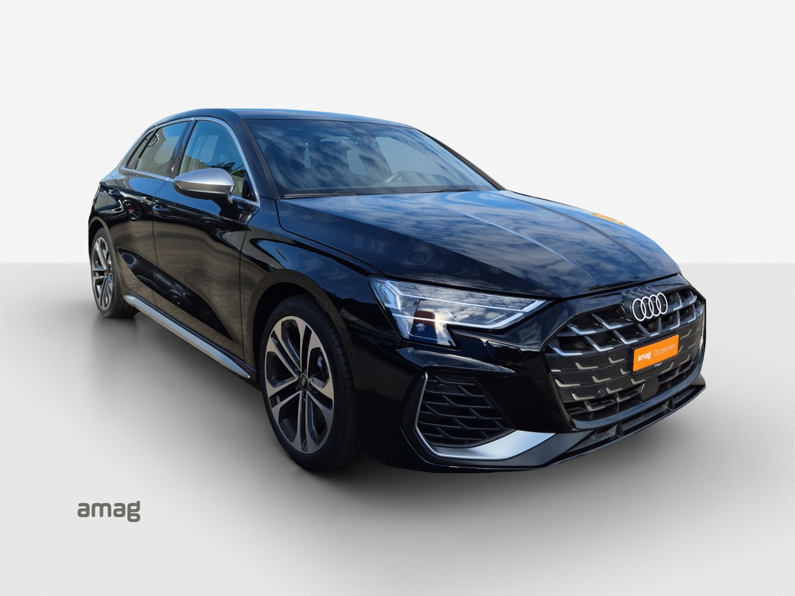 AUDI S3 Sportback TFSI quattro S-tronic-image-5