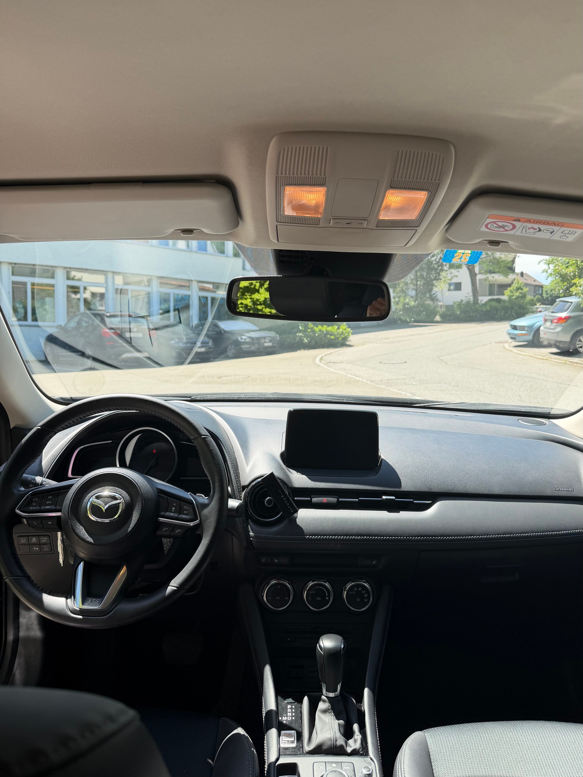 MAZDA SKYACTIV-G 121 Revolution FWD Automatic-image-7