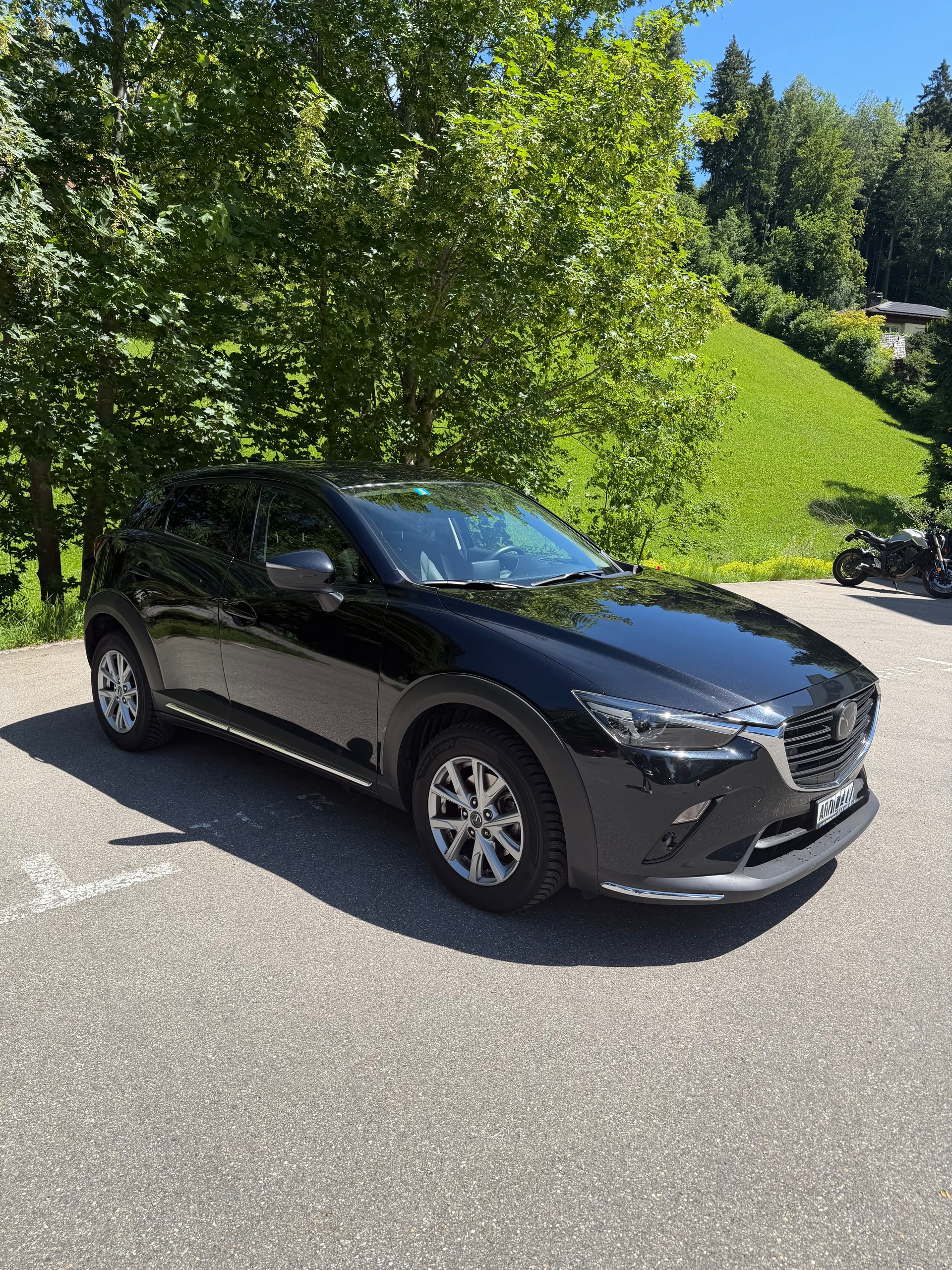 MAZDA SKYACTIV-G 121 Revolution FWD Automatic-image-2