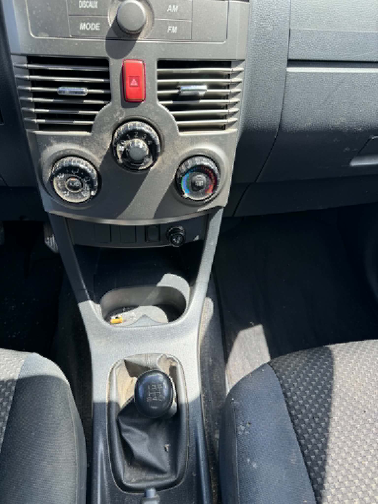 DAIHATSU Terios 1.5 16V 4Seasons 4WD-image-2