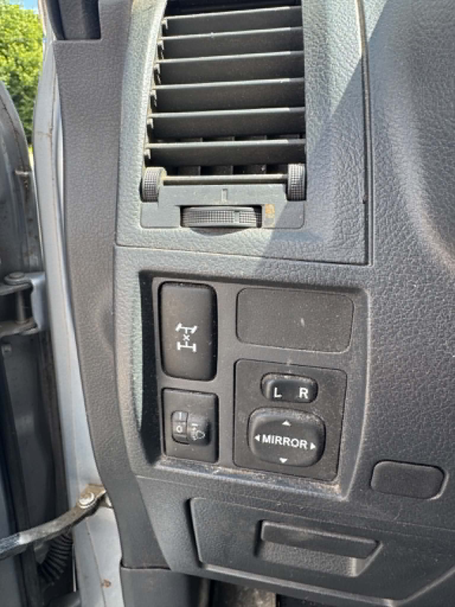 DAIHATSU Terios 1.5 16V 4Seasons 4WD-image-11