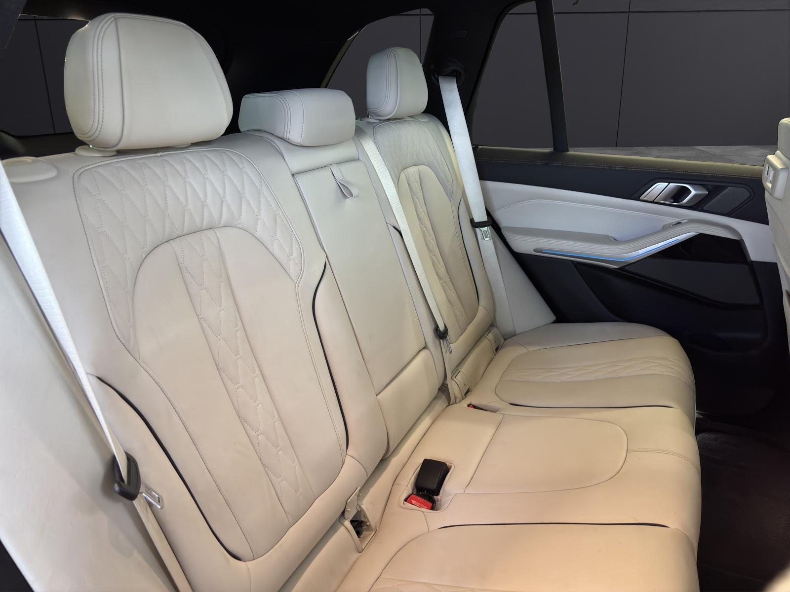 BMW X5 45e xDrive M SPORT-image-13