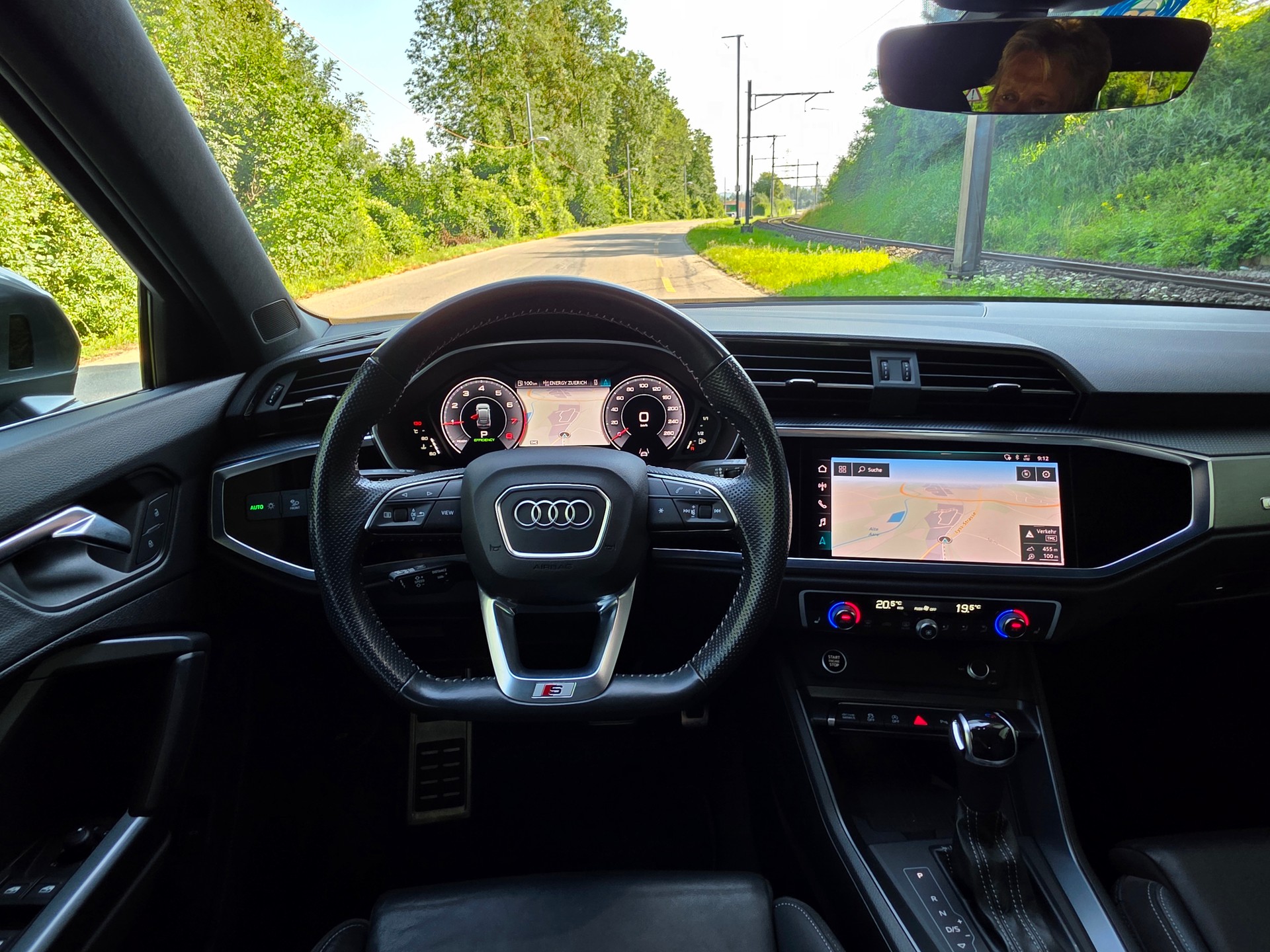 AUDI Q3 Sportback 35 TFSI S line Attraction S-tronic-image-12