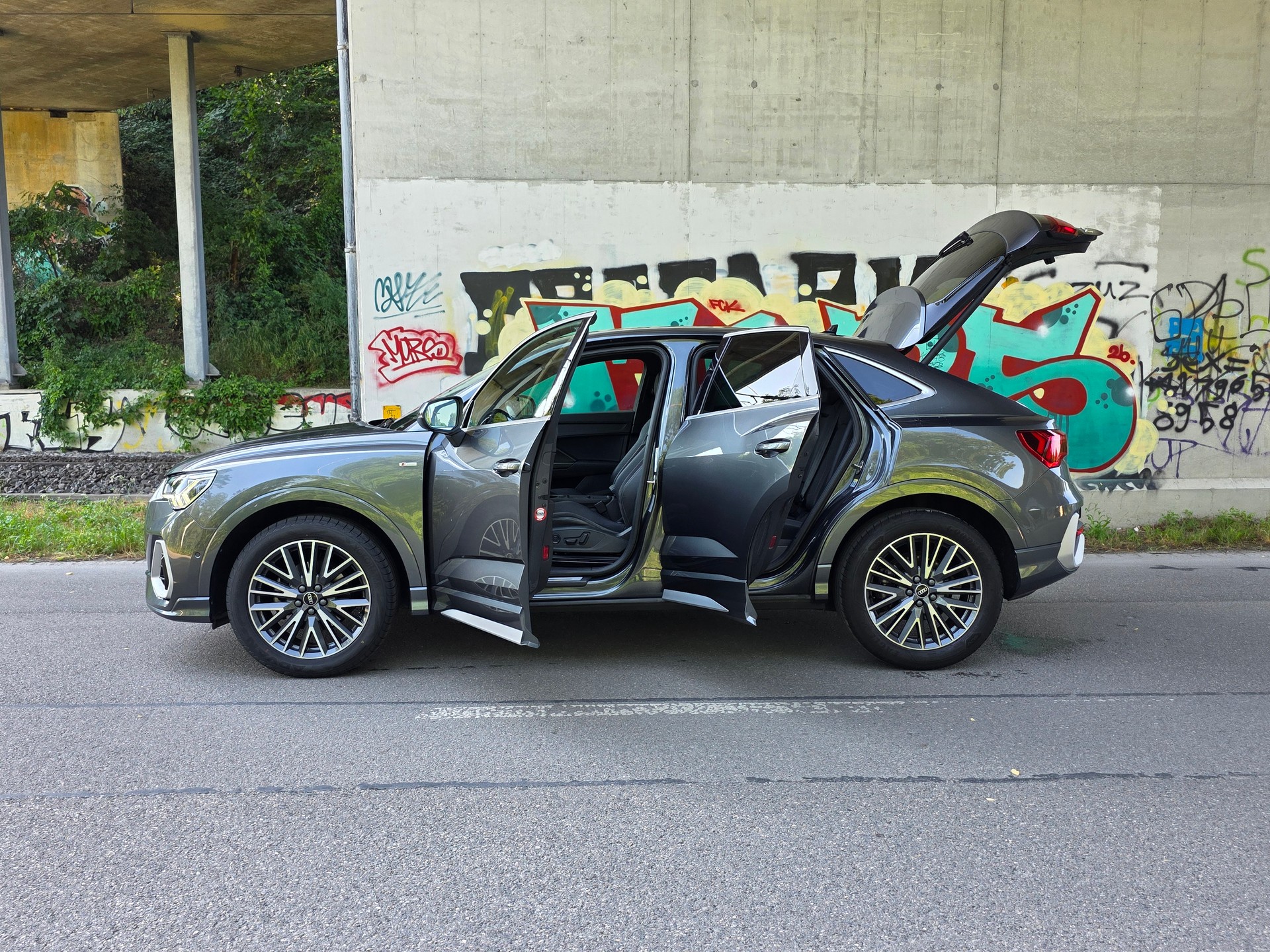 AUDI Q3 Sportback 35 TFSI S line Attraction S-tronic-image-3