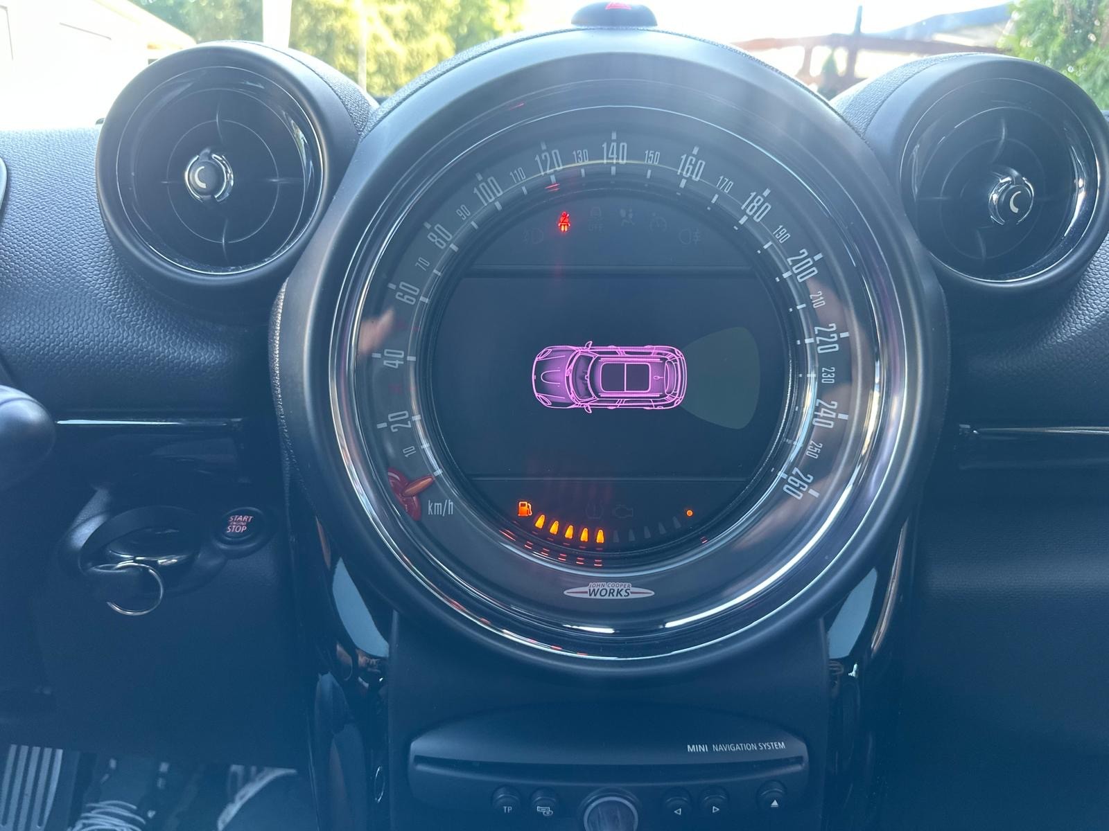 MINI Countryman John Cooper Works ALL4-image-13