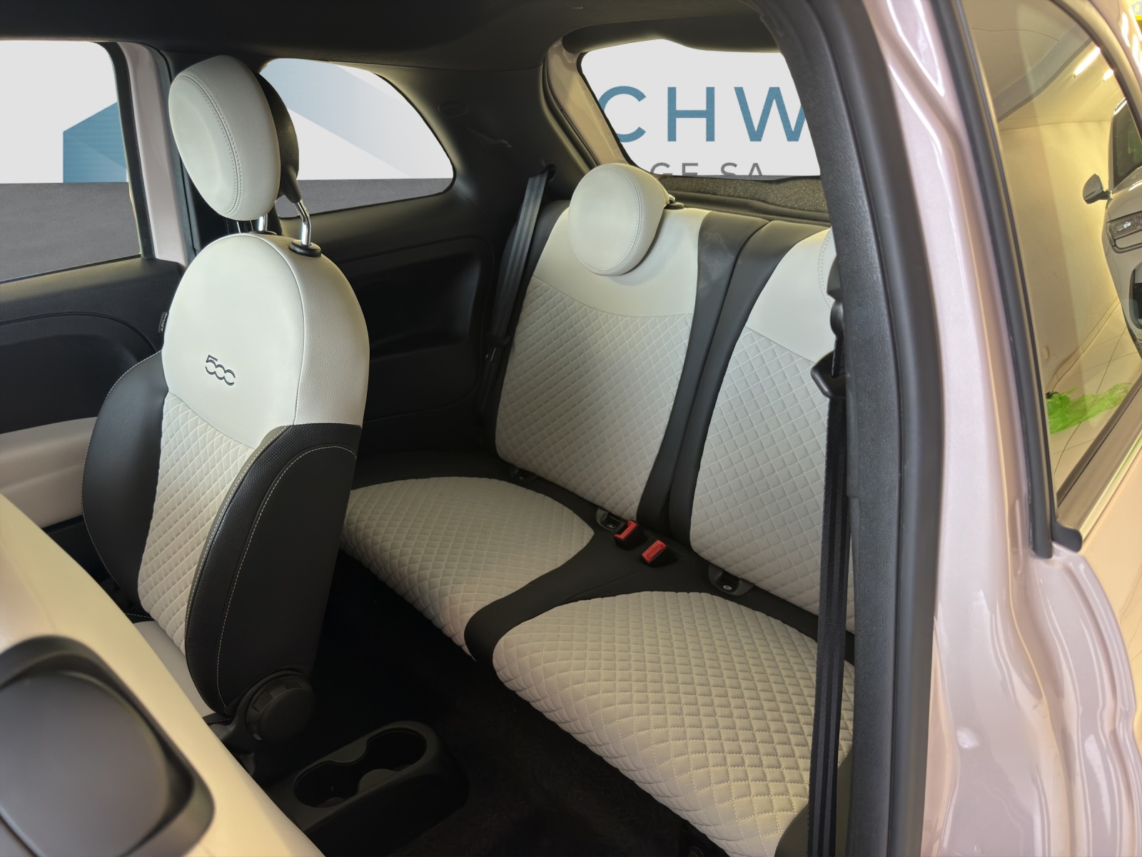 FIAT 500 1.0 Hybrid Dolcevit-image-7