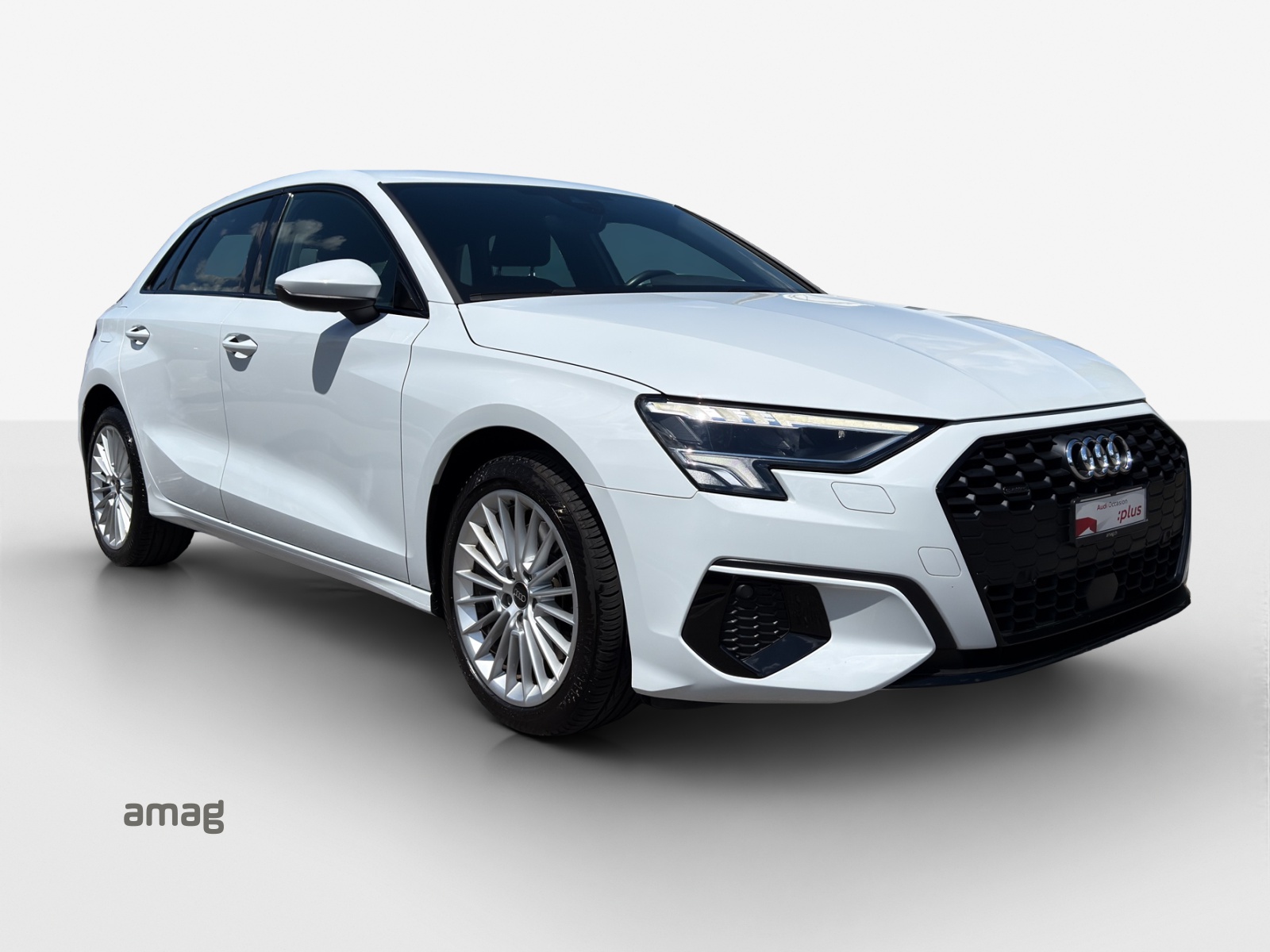 AUDI A3 Sportback 40 TFSI advanced quattro S-tronic-image-5