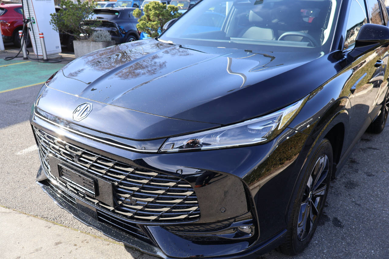 MG HS 1.5 Hybrid Luxury-image-7