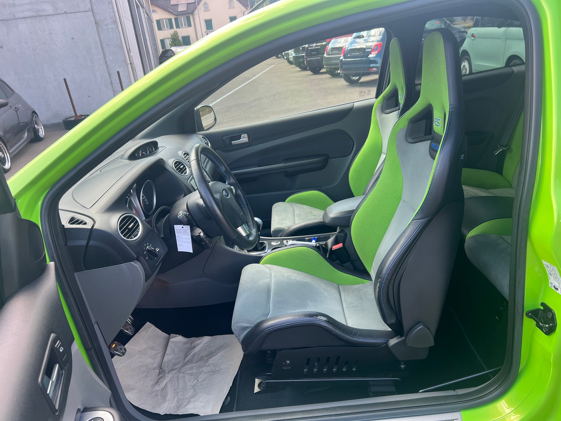 FORD Focus 2.5 Turbo RS-image-19