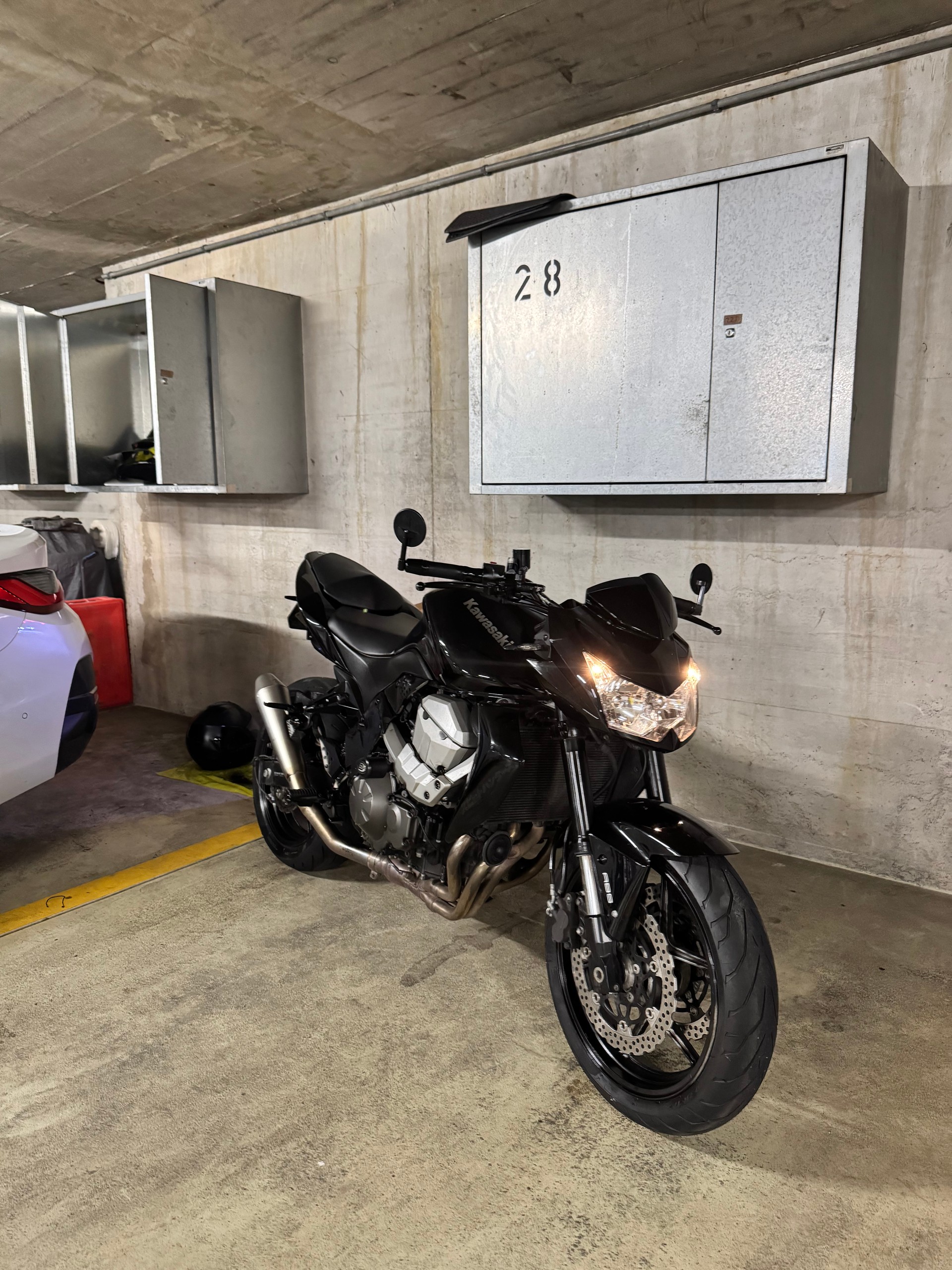 KAWASAKI Z 750-image-3