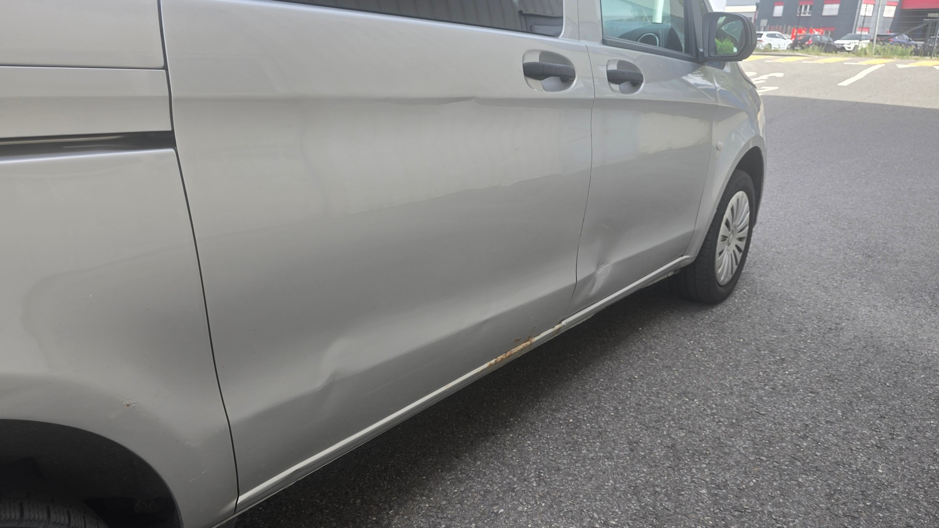 MERCEDES-BENZ Vito 119 BlueTEC Tourer Base L 4Matic 7G-Tronic-image-7