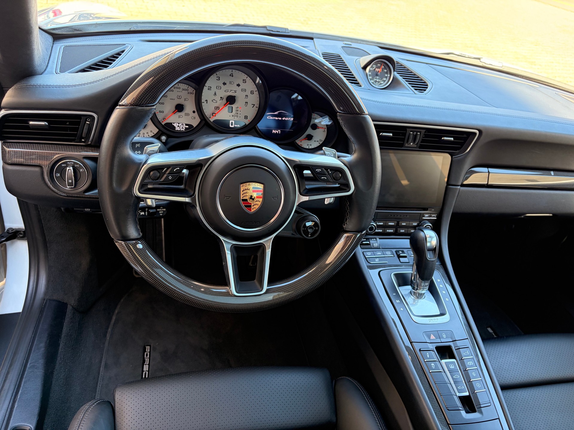 PORSCHE 911 Carrera 4 GTS PDK-image-6