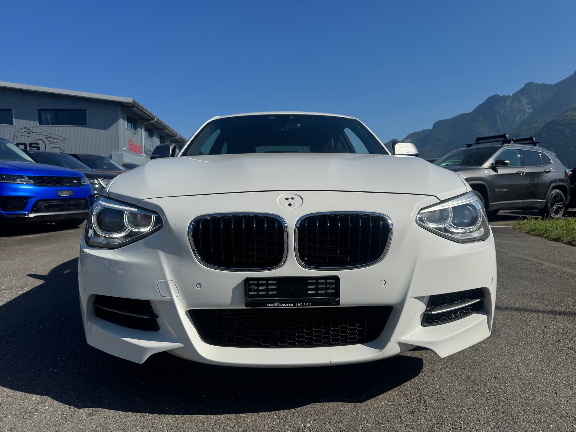 BMW M135i xDrive Steptronic-image-2
