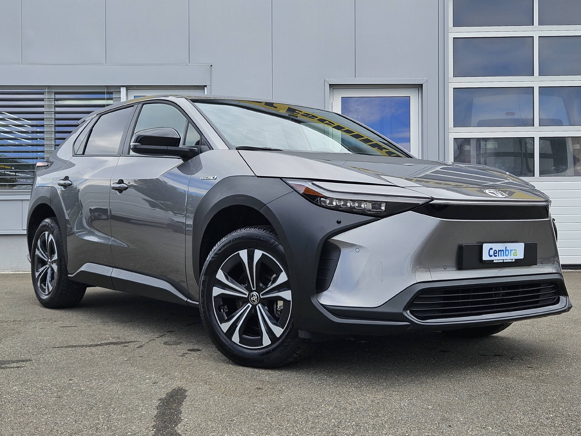 TOYOTA bZ4X Style * Garantie 10 Jahre/ 185'000 km * Rückfahrkamera * Navi * ACC *-image-6