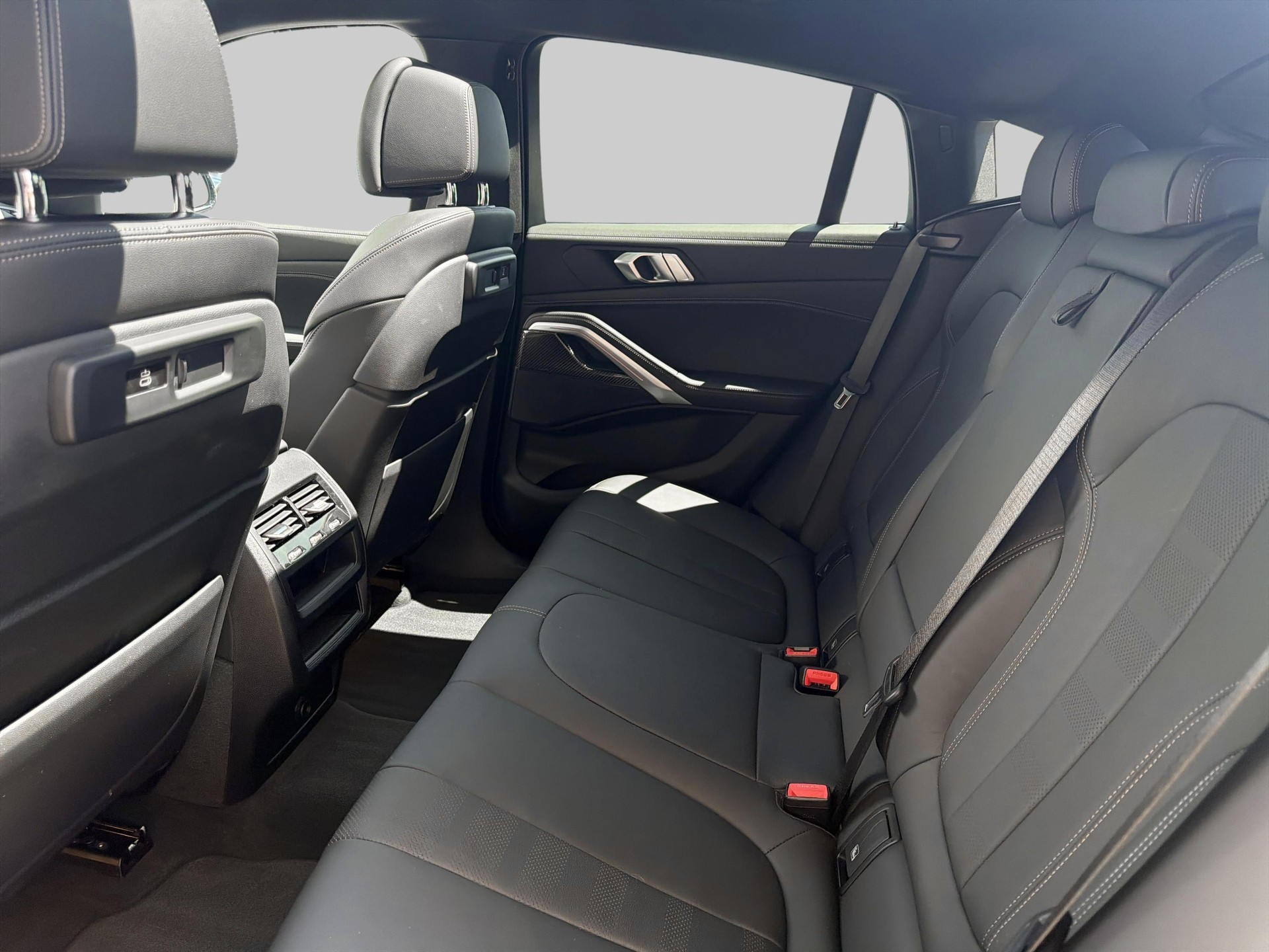 BMW X6 xDrive 30d M Sport-image-17