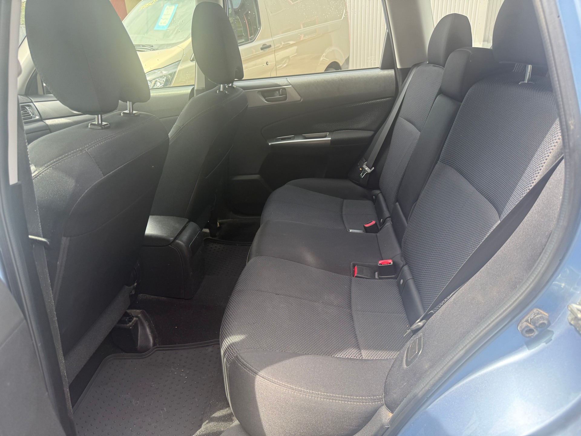 SUBARU Forester 2.0X Advantage-image-6