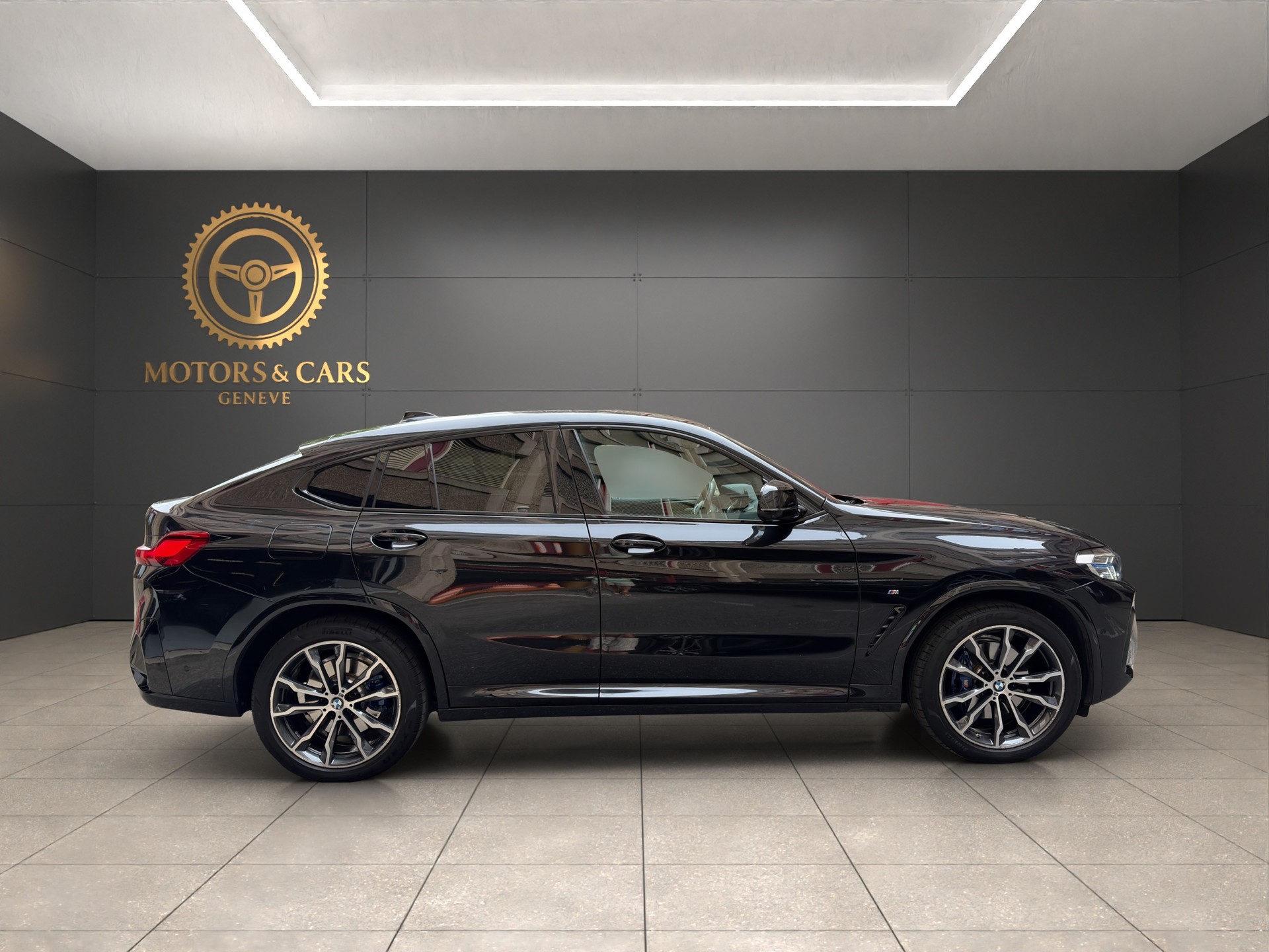 BMW X4 xDrive 48V 20i M Sport Steptronic-image-5
