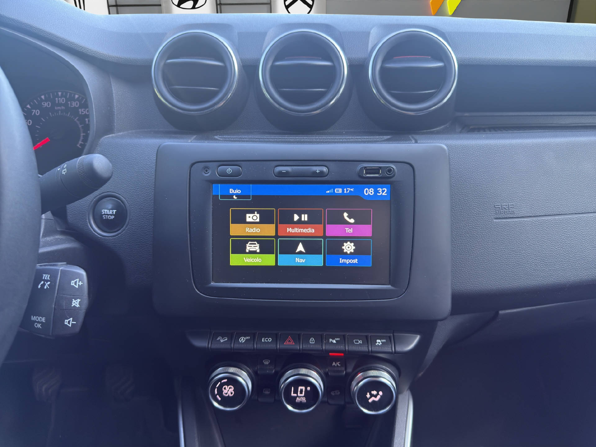 DACIA Duster 1.6 Ultimate 4WD-image-13