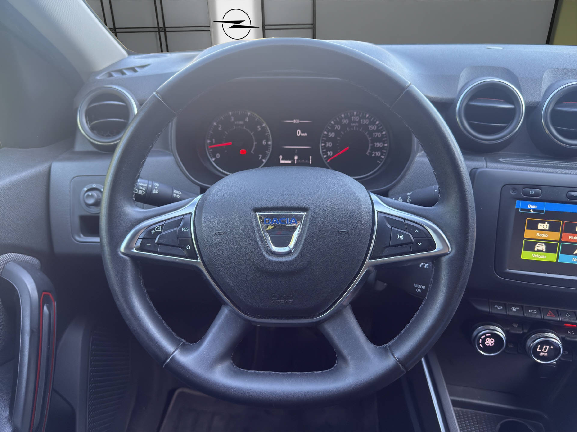 DACIA Duster 1.6 Ultimate 4WD-image-11