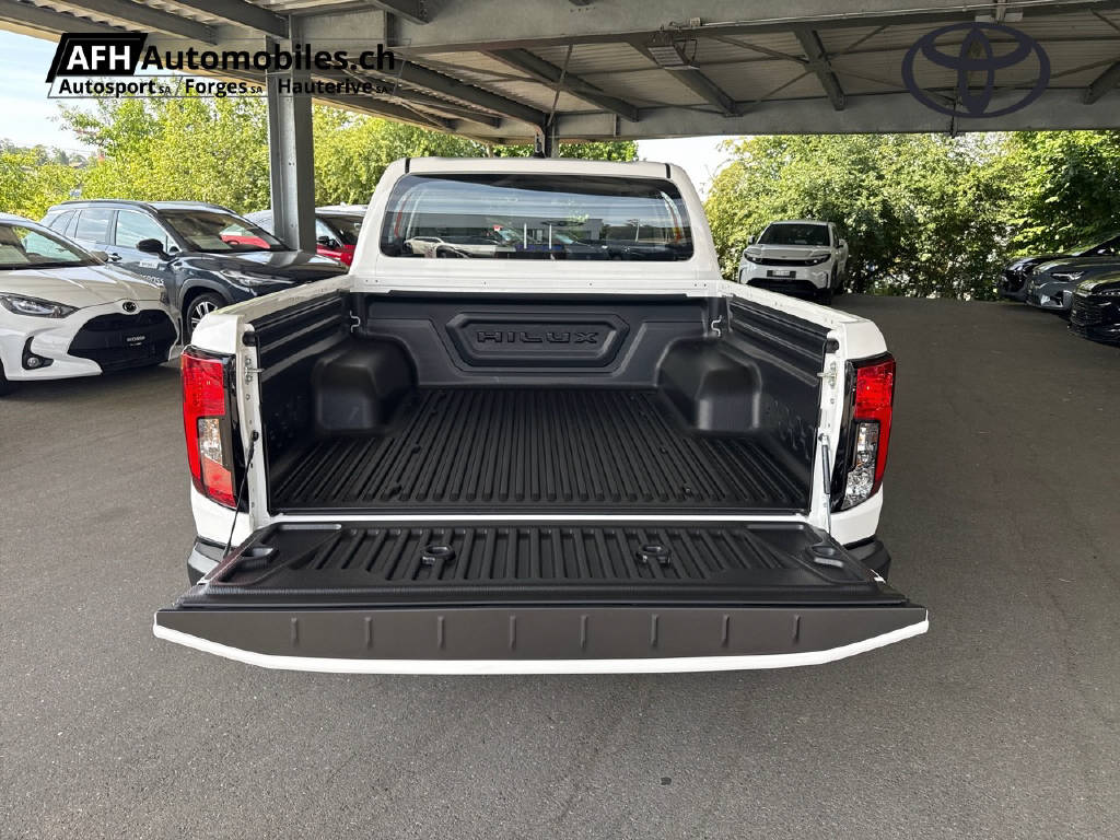 TOYOTA Hilux Double Cab.-pick-up 59KWh Comfort-image-8