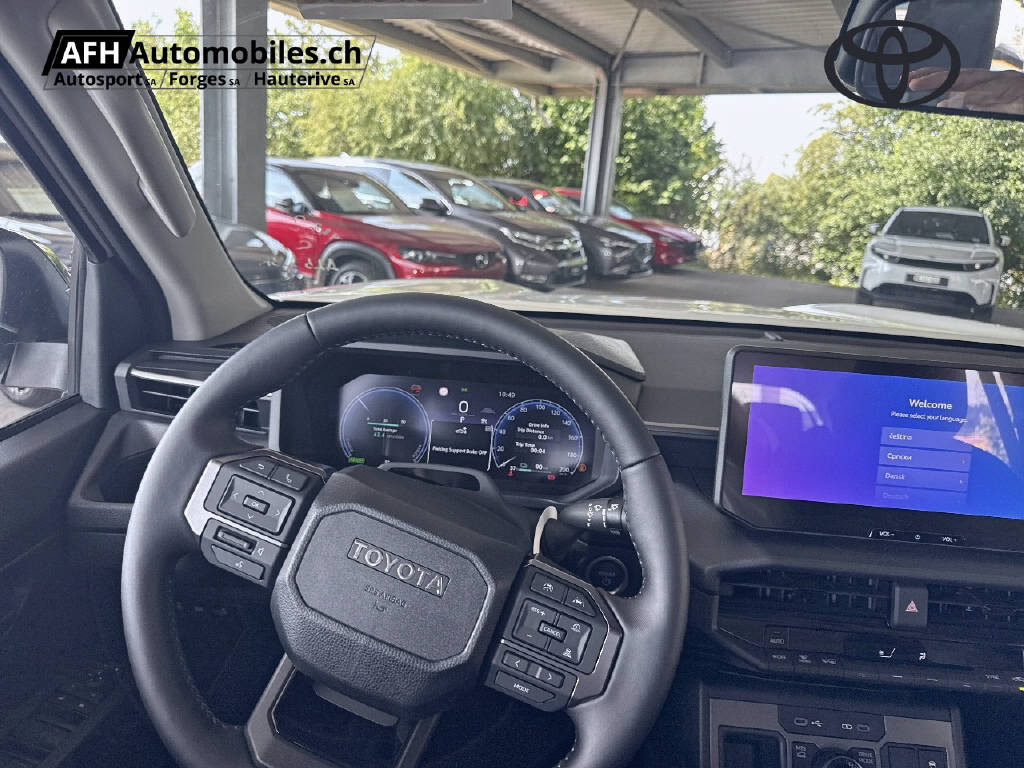 TOYOTA Hilux Double Cab.-pick-up 59KWh Comfort-image-11