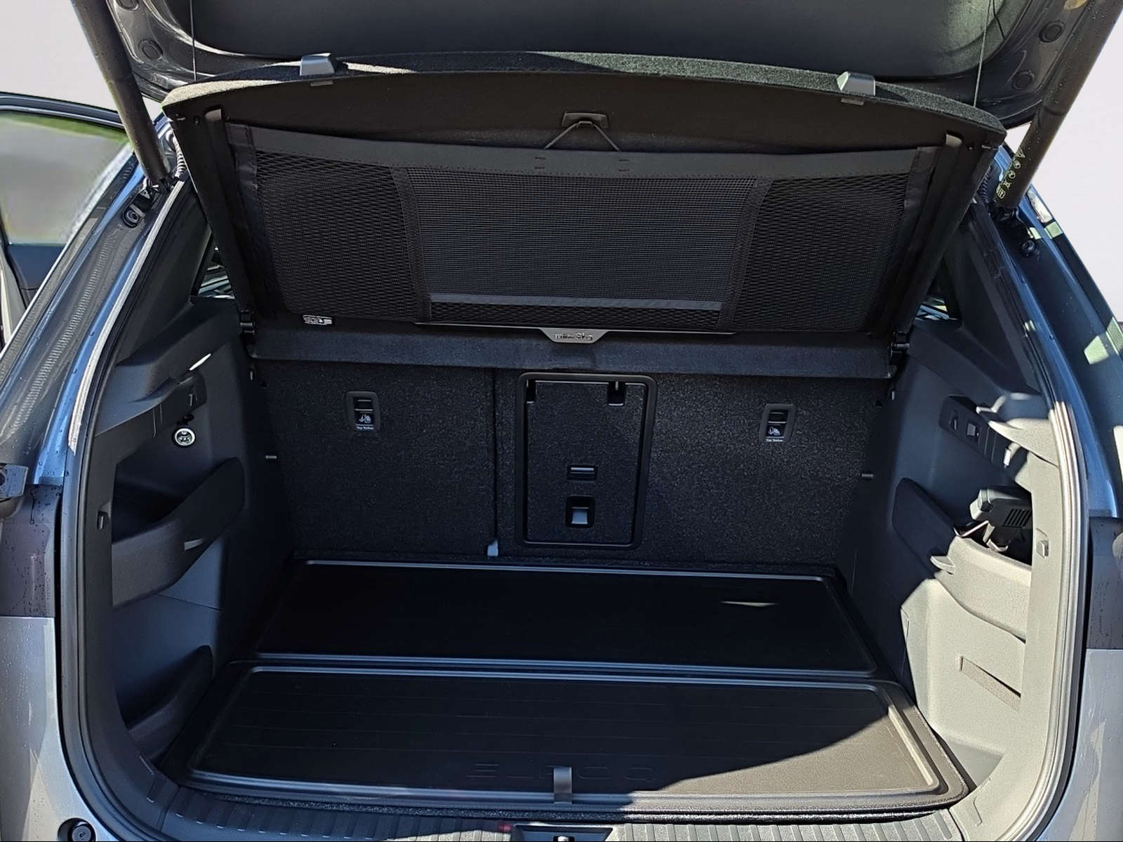 SKODA Elroq 85x Sportline 4x4-image-5