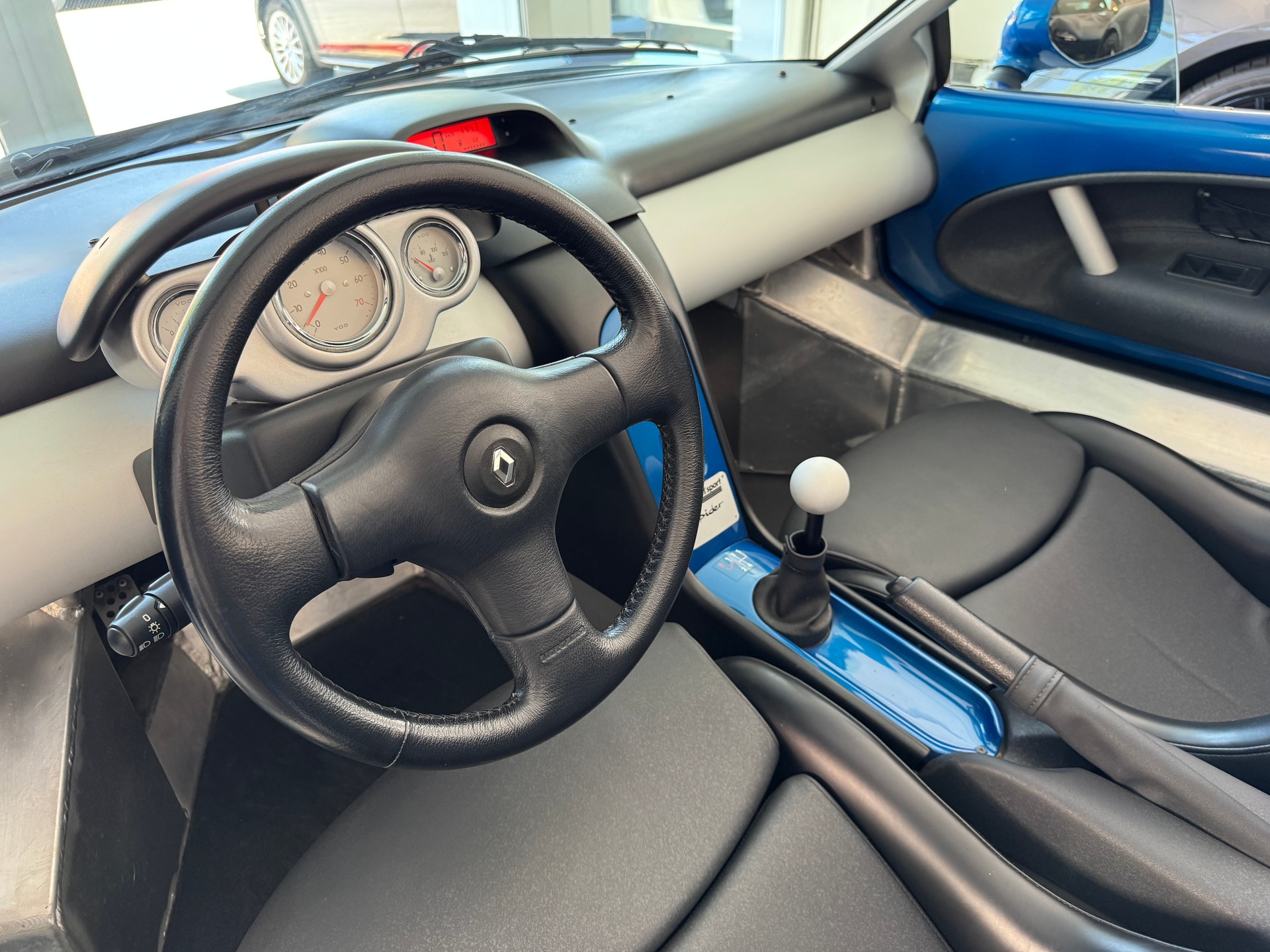 RENAULT Spider 2.0 16V pare-brise-image-12