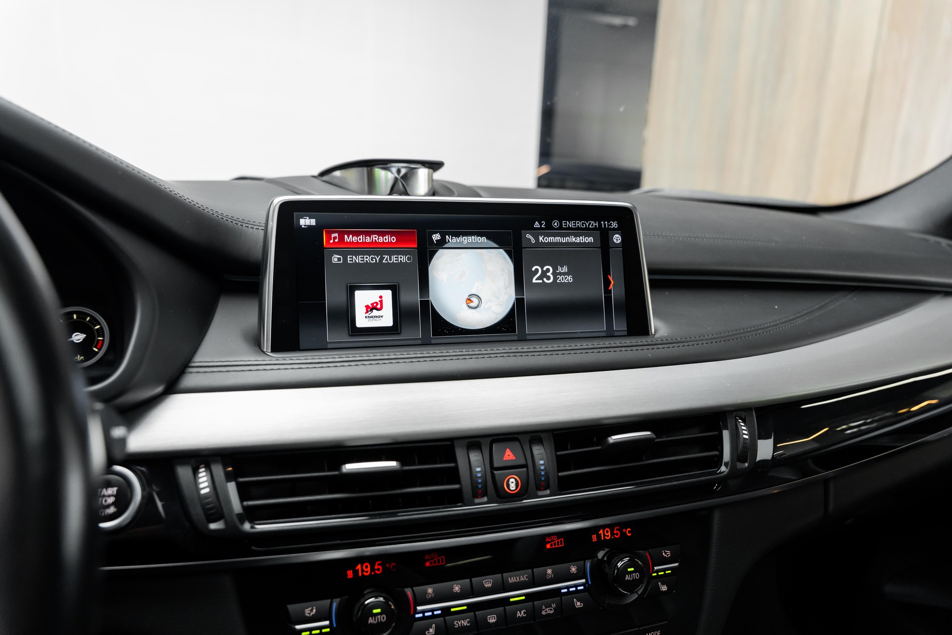 BMW X5 xDrive M50d Pure M Sport Plus Steptronic | All Black-image-13